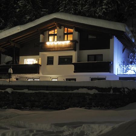 Haus Fischer Петной-ам-Арльберг Экстерьер фото
